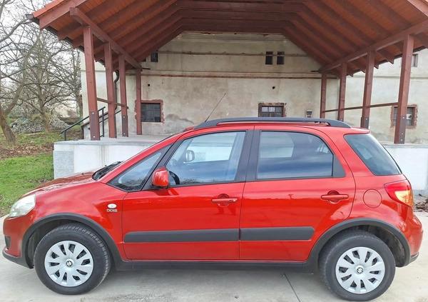 Suzuki SX4 cena 15900 przebieg: 219300, rok produkcji 2006 z Dzierżoniów małe 121